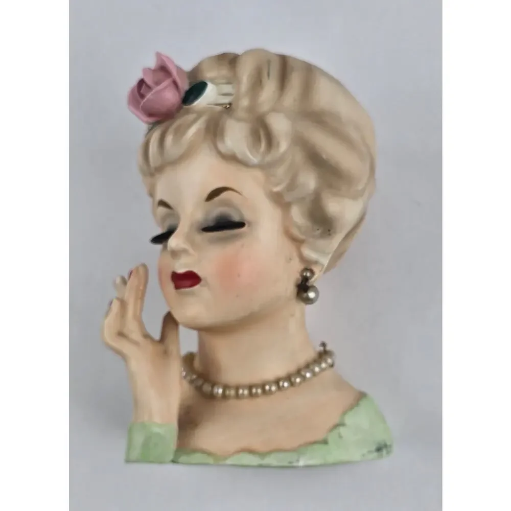 Inarco 1961 woman